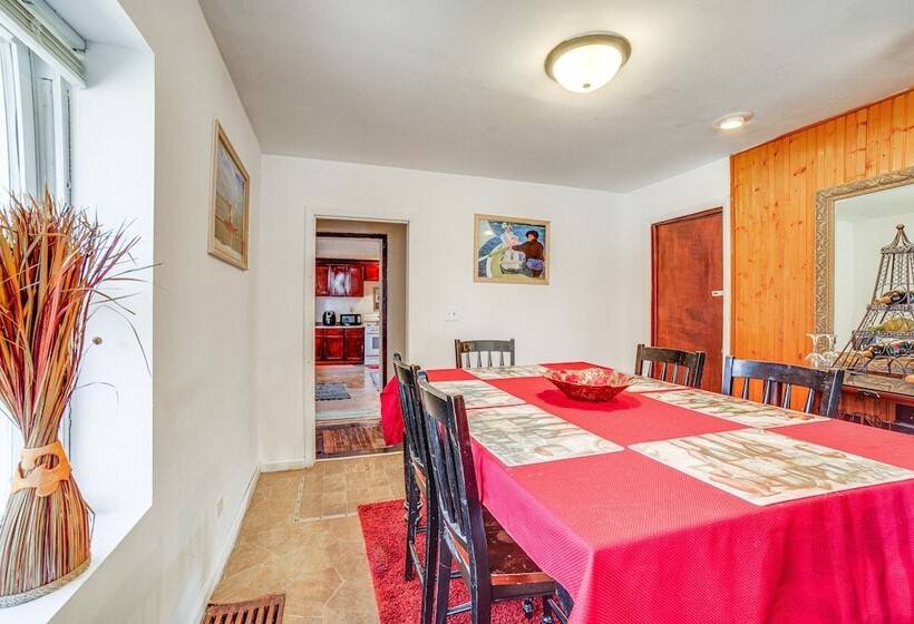 Dog Friendly Michigan City Home   3 Mi To Beach!