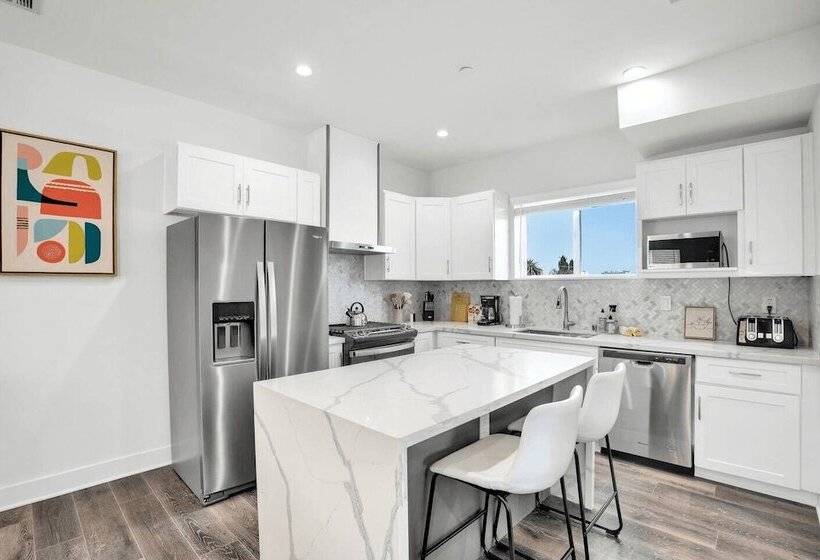 Downtown Delight By Avantstay 10min To Staples