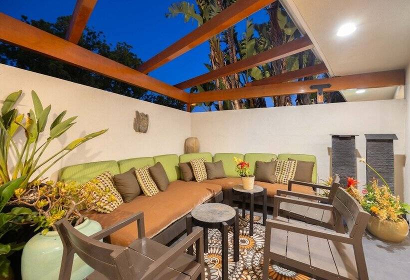 Edwin By Avantstay Hollywood Hills Luxury + Pool