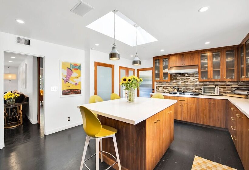 Edwin By Avantstay Hollywood Hills Luxury + Pool