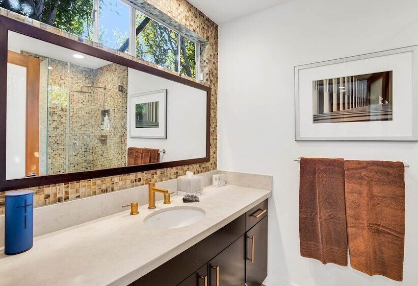 Edwin By Avantstay Hollywood Hills Luxury + Pool