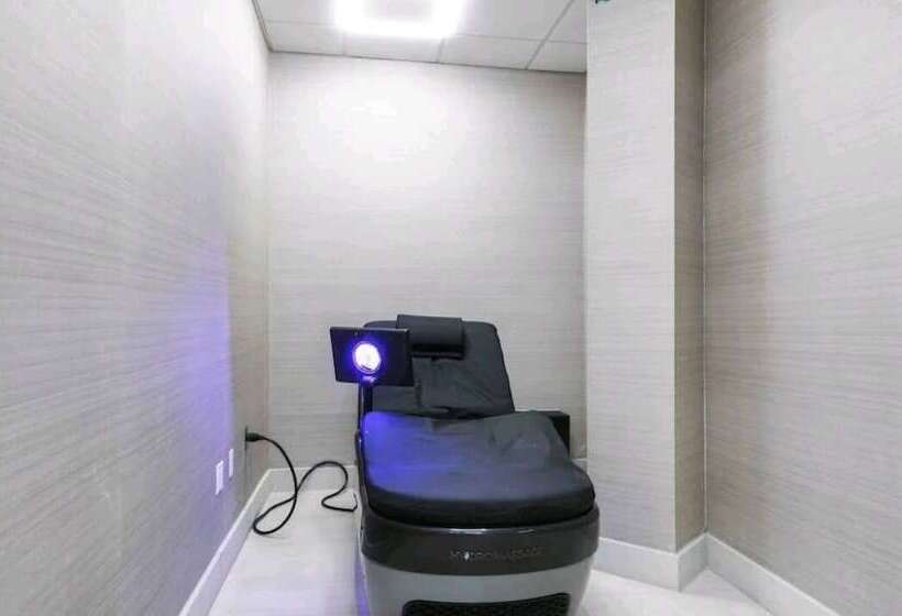 Elite Terrace   Spacious Apt W Terrace