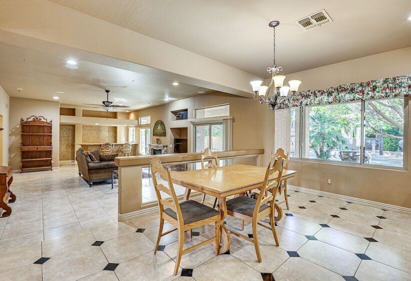 Expansive Peoria Home W/ Pool + Outdoor Kitchen!