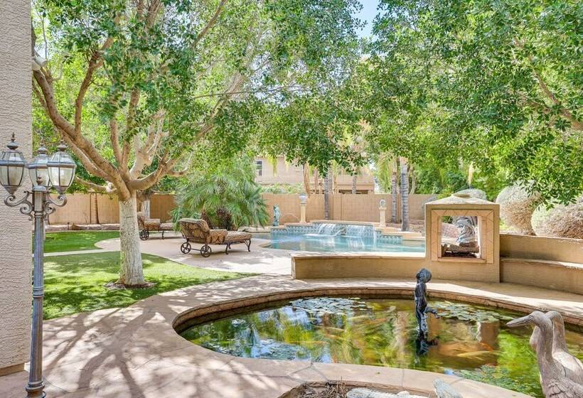 Expansive Peoria Home W/ Pool + Outdoor Kitchen!