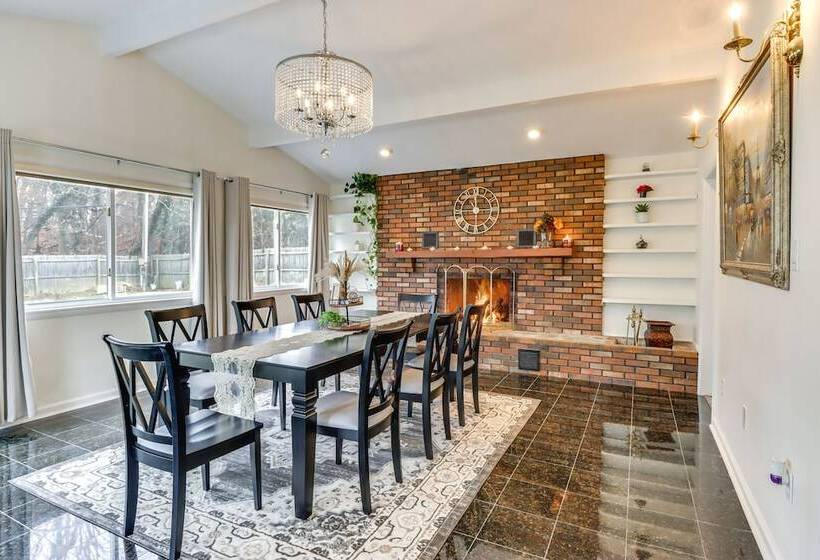 Family Friendly Home In Bowie W/ Fenced Yard!