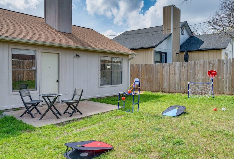 Pet Friendly Round Rock Home W/ Fenced Yard!