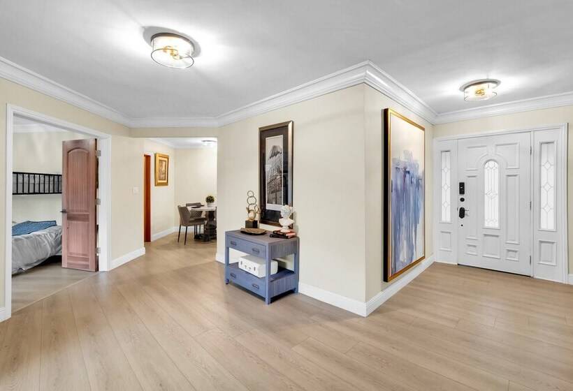 Forman By Avantstay Pool, Near Hollywood Studios