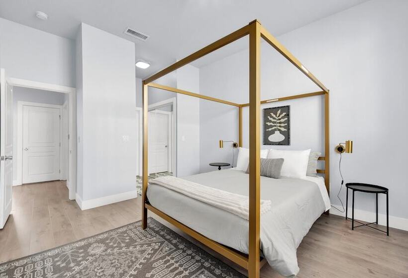 Hinds By Avantstay Duplex In North Hollywood