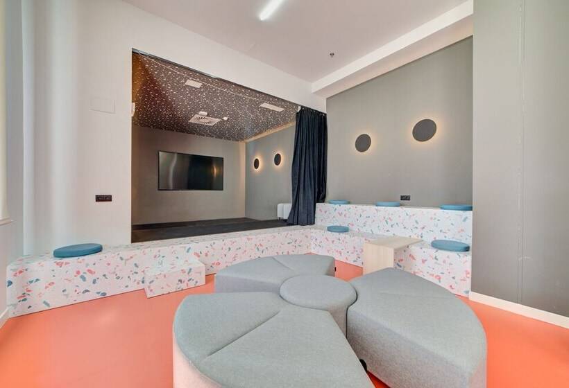 Home And Coliving Pamplona