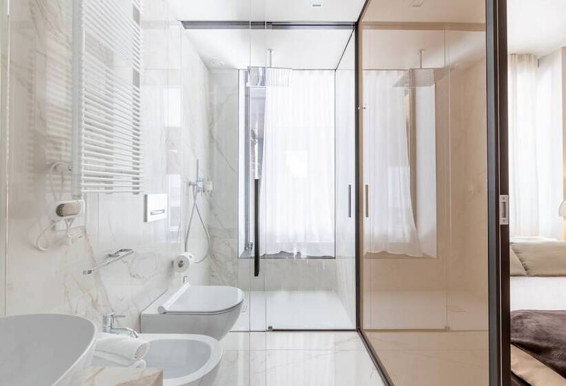 مسافرخانه Nj Hotels San Pietro All Orto 6 Milano