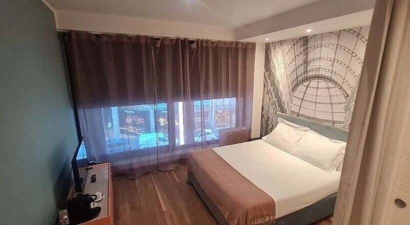 مسافرخانه Nj Hotels San Pietro All Orto 6 Milano