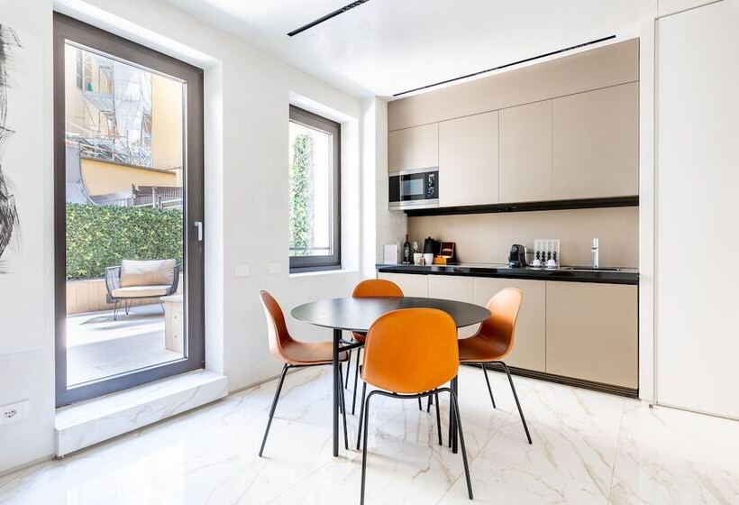 مسافرخانه Nj Hotels San Pietro All Orto 6 Milano