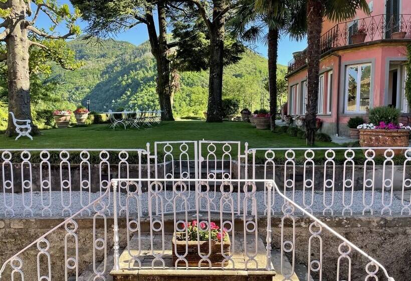 פונדק Burlamacchi Villas