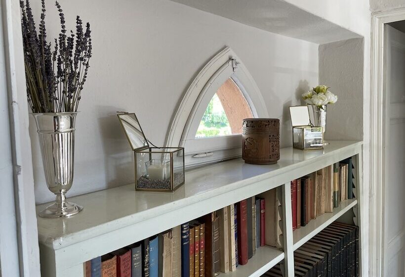 فندق فئة نجمة واحدة Burlamacchi Villas