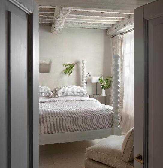 פונדק Monteverdi Tuscany