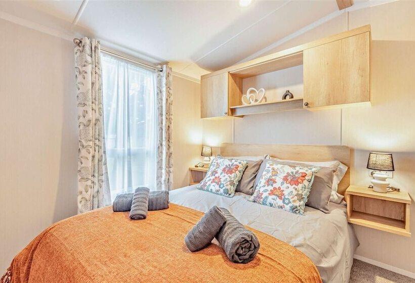 ホテル 2 Bed 6 Berth Lodge In Shorefield Oakdene Dorset