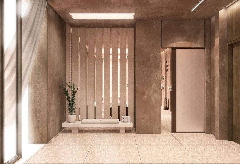 فندق 91 Athens Riviera, The Resort