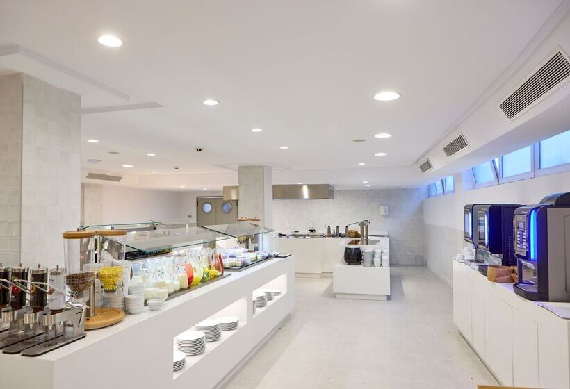 هتل Ahoi! Urban Beach