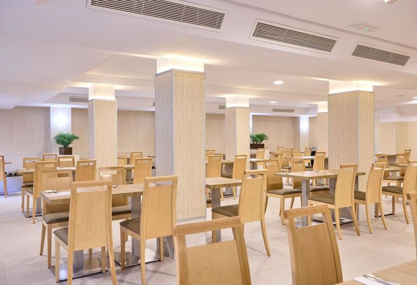 هتل Ahoi! Urban Beach