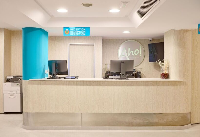 هتل Ahoi! Urban Beach