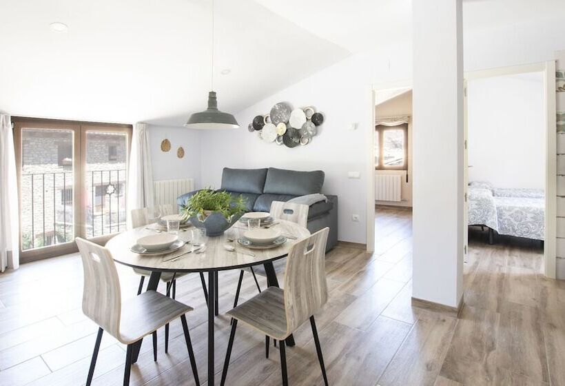 ホテル Apartamentos Creativos Villarubei