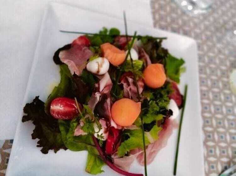 בית מלון כפרי Auberge De La Vallée De La Douve