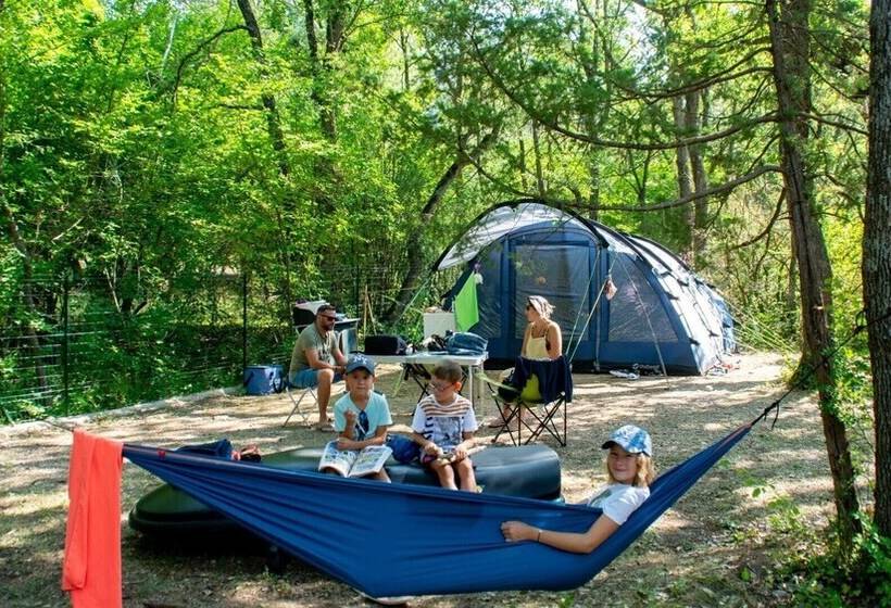 ホテル Camping Tikayan Saint Clair