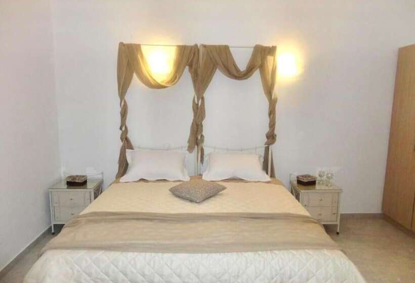 בית מלון כפרי Casa Nostra Rooms & Studios