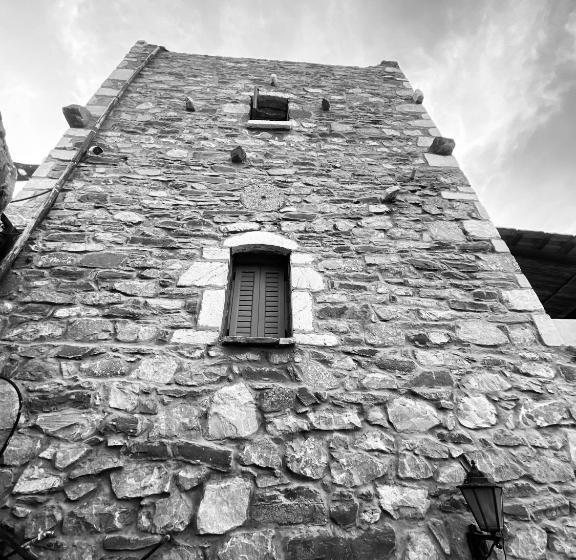 בית מלון כפרי Castlerizaraki