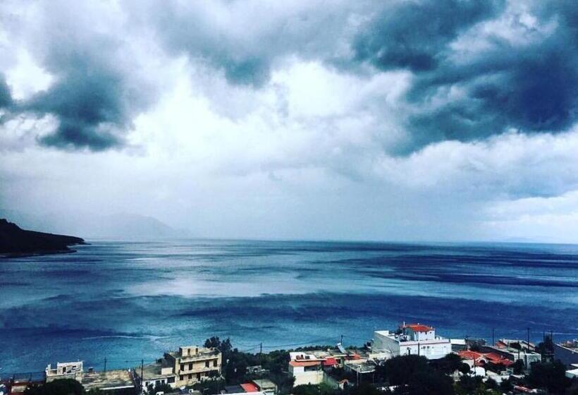 בית מלון כפרי Castlerizaraki