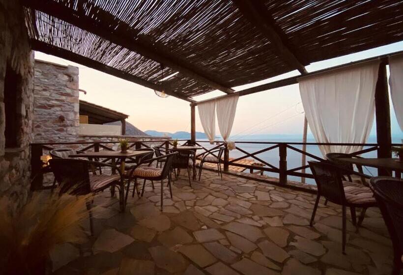 בית מלון כפרי Castlerizaraki