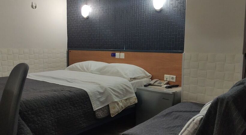 בית מלון כפרי El Greco