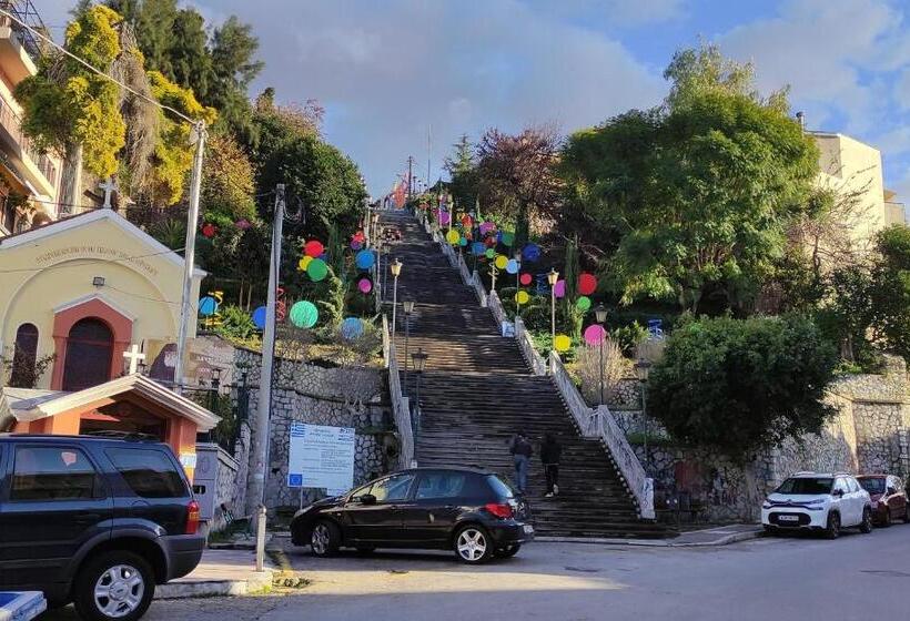 בית מלון כפרי El Greco