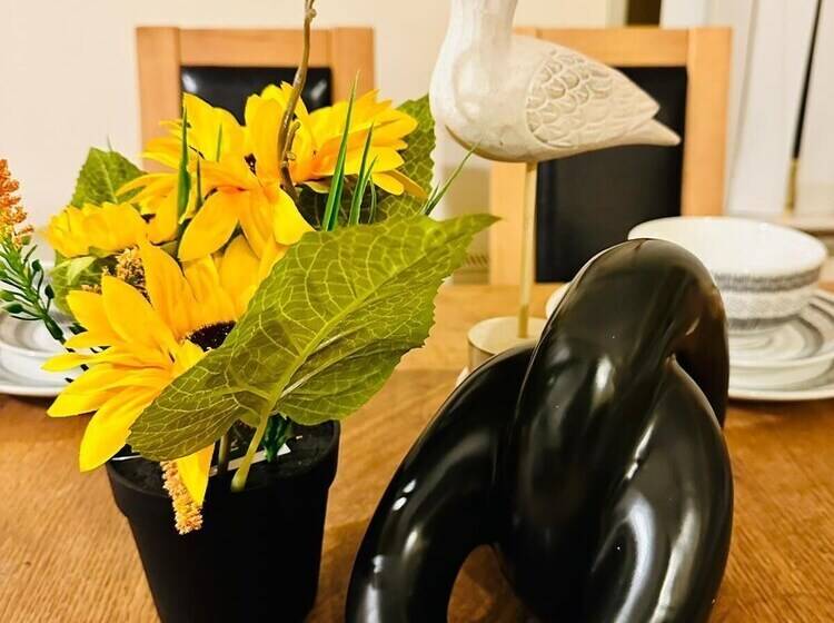 Отель Elm Vale Lodge