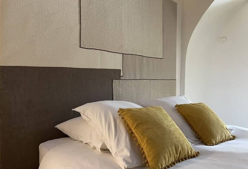 호텔 In Provence Hôtel