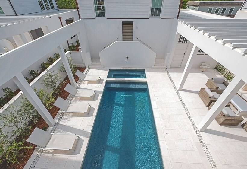 فندق Kaiya Beach Resort