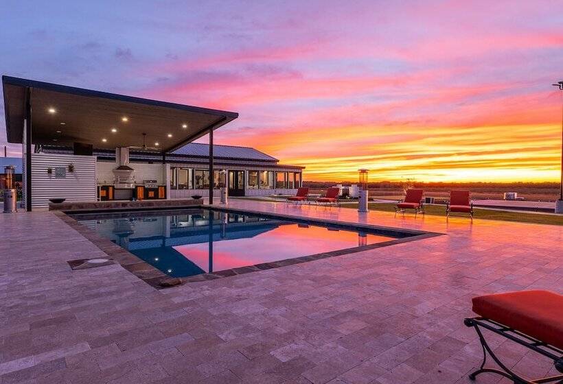 Отель La Rivera Experience Resort