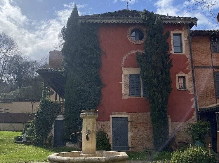 בית מלון כפרי Les Jardins De La Tour