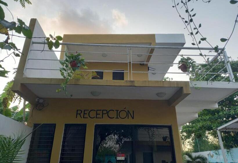 ホテル Luna Turquesa Bacalar  Free Kayaks