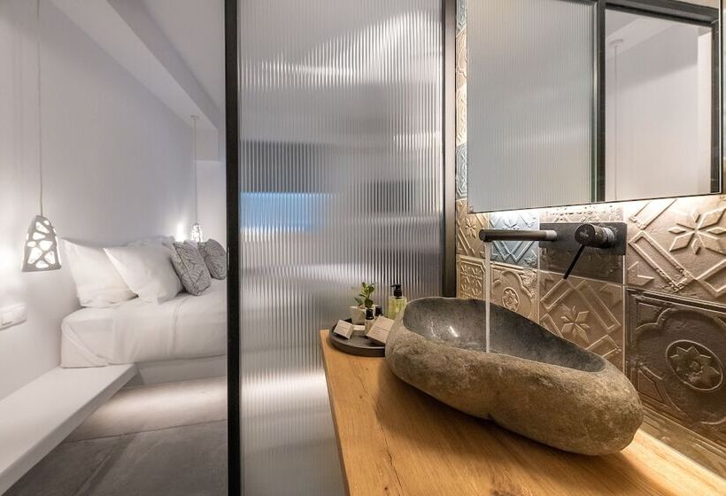 酒店 Manesis Suites