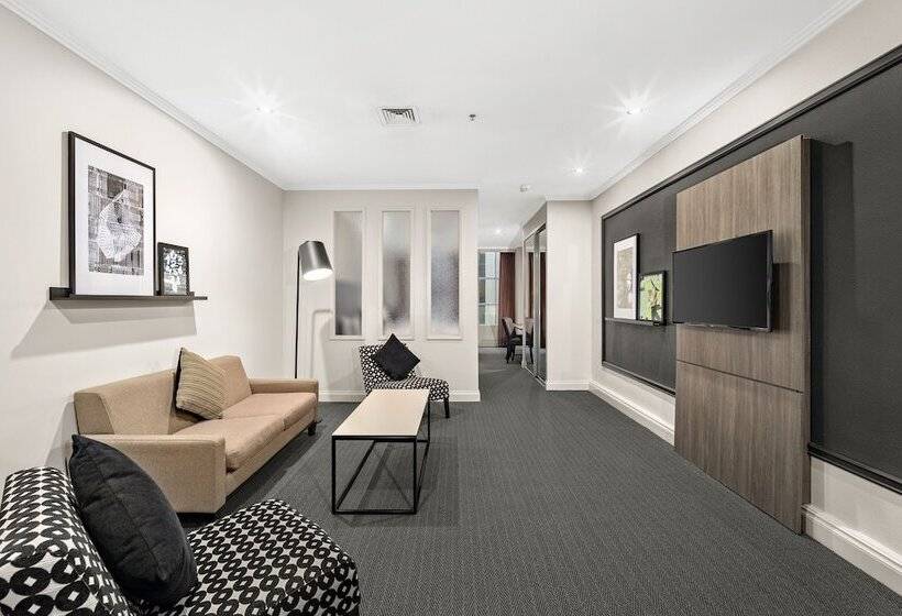 호텔 Melbourne City Suites