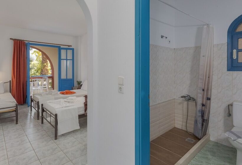 ホテル Palm Bay By Estia