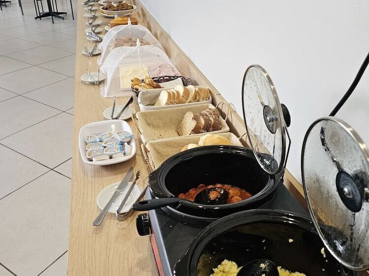 בית מלון כפרי Polastrelli