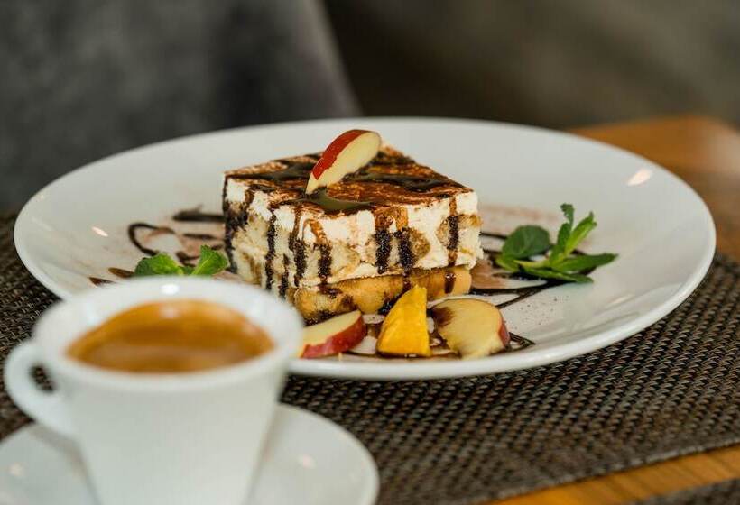 酒店 Roca Restaurant Und