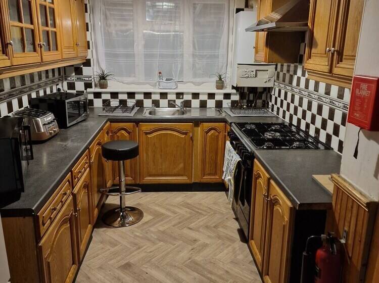 Отель Steyn Guest Lodge