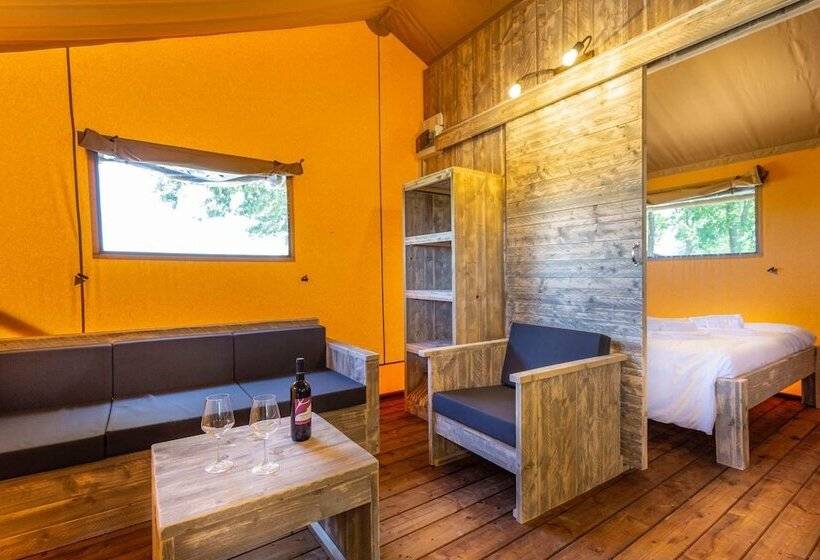 בית מלון כפרי Luxury Lodge Glamping