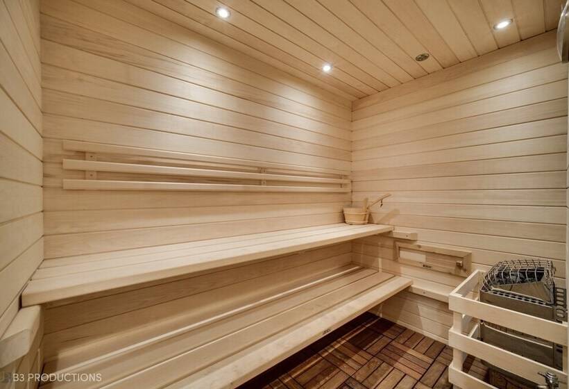 בית מלון כפרי The Lodge At Rush Lakes