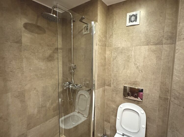 Hotel Voulis Best Global Home