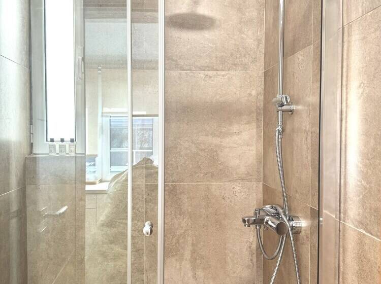 Hotel Voulis Best Global Home