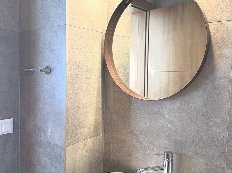 Hotel Voulis Best Global Home